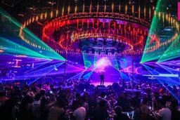 Căn cứ đánh giá cấp độ dịch để mở cửa lại dịch vụ karaoke, vũ trường