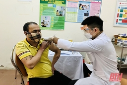 Thanh Hoá tiêm được 530.963 liều vắc xin phòng COVID-19 trong chiến dịch tiêm chủng mùa Xuân 2022