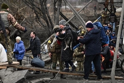 Ukraine: Hoạt động sơ tán dân thường khỏi Mariupol gặp trở ngại
