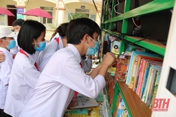 Thư viện tỉnh Thanh Hóa tổ chức xe Thư viện lưu động phục vụ cơ sở