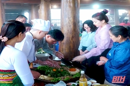 Nâng cao kỹ năng tổ chức nấu ăn cho các hộ kinh doanh du lịch cộng đồng