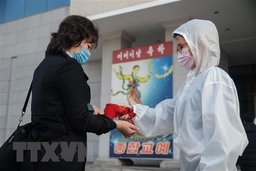 KCNA: Triều Tiên ghi nhận 6 ca tử vong đầu tiên do COVID-19