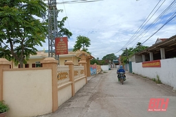 Phát huy vai trò của cán bộ, đảng viên trong xây dựng nông thôn mới ở huyện Hậu Lộc