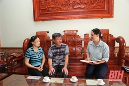 Xây dựng gia đình văn hóa gắn với gia đình học tập ở Hậu Lộc