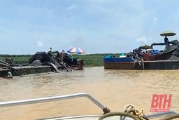 Quyết liệt xử lý vi phạm trong lĩnh vực khai thác cát lòng sông