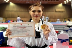 Các VĐV Thanh Hóa thi đấu thành công tại Giải vô địch taekwondo các lứa tuổi trẻ quốc gia năm 2022