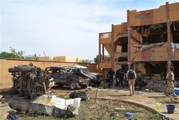 Nhóm thánh chiến liên kết với al-Qaeda tấn công khủng bố tại Mali