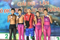 VĐV Thanh Hóa thi đấu xuất sắc tại Giải lặn vô địch trẻ quốc gia năm 2022