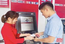Agribank Thanh Hóa phát triển dịch vụ, phục vụ khách hàng khu vực nông thôn