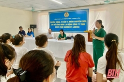 Truyền thông, tư vấn, chăm lo sức khỏe cho nữ công nhân, lao động