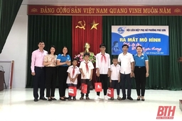 Ra mắt mô hình “Mẹ đỡ đầu kết nối yêu thương” tại phường Phú Sơn