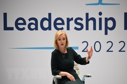 Ngoại trưởng Liz Truss chính thức trở thành tân Thủ tướng Anh