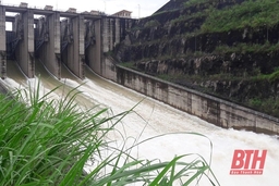 Vận hành điều tiết lũ hồ chứa Cửa Đạt từ 16h ngày 30-9