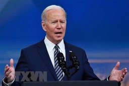 Bầu cử giữa nhiệm kỳ tại Mỹ: Tổng thống Joe Biden đi bỏ phiếu sớm