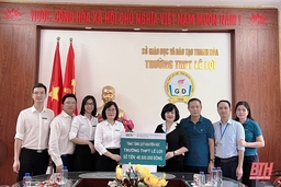 BIDV Chi nhánh Lam Sơn trao Quỹ Khuyến học hơn 120 triệu đồng cho các trường  