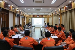 Nhiều kiến thức bổ ích được truyền đạt trong khóa đào tạo tại Nhà máy thủy điện Trung Sơn