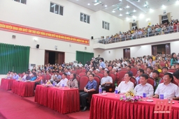 Liên hoan văn nghệ dân gian “Chuyện tình Pha Dua” - Phiên chợ vùng cao