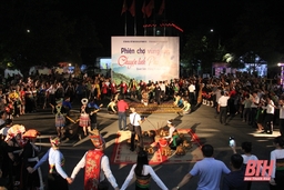 Liên hoan văn nghệ dân gian “Chuyện tình Pha Dua” - Phiên chợ vùng cao: Góp phần gìn giữ văn hóa truyền thống và thúc đẩy du lịch vùng cao xứ Thanh phát triển