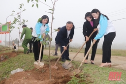 Hội LHPN huyện Quảng Xương phát động Tết trồng cây 