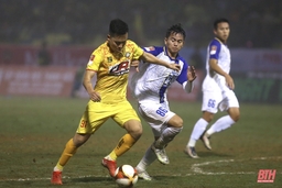 Đông Á Thanh Hóa chia điểm với Sông Lam Nghệ An ở trận derby Bắc Trung bộ