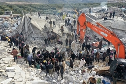 Động đất tại Thổ Nhĩ Kỳ: Số nạn nhân thiệt mạng đã hơn 12.000 người