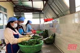 Kiểm soát để bữa ăn trường học an toàn