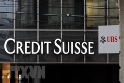 UBS muốn “giữ chân” các nhân viên cao cấp của Credit Suisse ở châu Á