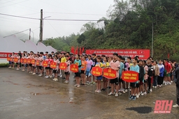 Lang Chánh: Hơn 200 người tham gia Ngày chạy Olympic “Vì sức khỏe toàn dân