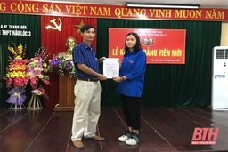 Hậu Lộc phát triển đảng viên trẻ trong trường học