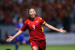 Huỳnh Như báo tin cực vui với tuyển nữ Việt Nam; De Bruyne được bình chọn là tiền vệ hay nhất Ngoại hạng Anh