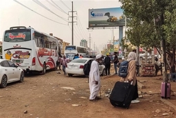 Các quốc gia tiếp tục nỗ lực sơ tán công dân bị mắc kẹt ở Sudan