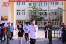 Kỳ thi tuyển sinh vào lớp 10 Trường THPT Chuyên Lam Sơn kết thúc an toàn, nghiêm túc, đúng quy chế