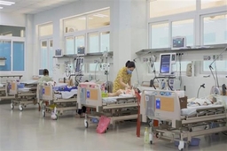 Đề xuất nâng cấp 5 bệnh viện hạng đặc biệt ngang tầm khu vực, quốc tế