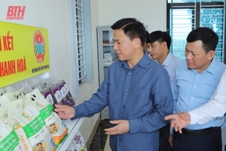 Bí thư Tỉnh ủy Đỗ Trọng Hưng thăm và làm việc tại huyện Hà Trung