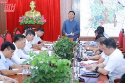 Đảng bộ, chính quyền và Nhân dân huyện Hà Trung đoàn kết một lòng thực hiện thắng lợi  Nghị quyết Đảng bộ huyện lần thứ XXII đã đề ra