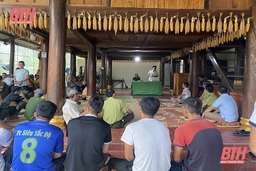 Như Xuân vận động người dân phát giác, tố giác  đối tượng có hành vi khai thác rừng trái pháp luật