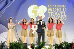 Vietjet nhận giải thưởng danh tiếng toàn cầu World Travel Awards về dịch vụ khách hàng