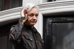 Các nhà lập pháp Australia kêu gọi trả tự do cho Julian Assange