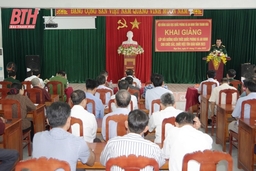 Bồi dưỡng kiến thức quốc phòng, an ninh cho chức sắc, chức việc tôn giáo