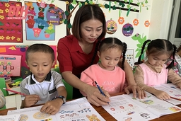 Cô hiệu trưởng mầm non “yêu nghề, mến trẻ”