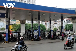 Giá xăng dầu đồng loạt tăng từ chiều 21/12, loại cao nhất lên 22.140 đồng/lít