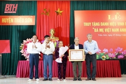 Truy tặng danh hiệu “Bà Mẹ Việt Nam Anh hùng” cho mẹ Lê Thị Lĩnh