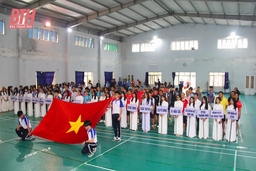 Khởi tranh Giải Cầu lông các CLB thành phố Thanh Hóa mở rộng năm 2024