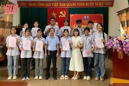 Đảng bộ huyện Thiệu Hóa quan tâm phát triển đảng viên trong trường học