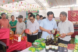 Khai mạc Phiên chợ thực phẩm an toàn năm 2024 tại huyện Thọ Xuân