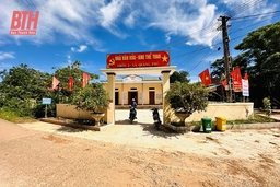 Mô hình “Xứ đạo bình yên - gia đình văn hóa” ở Quảng Phú