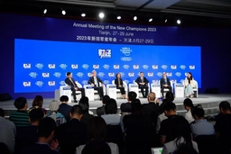Thủ tướng Trung Quốc Lý Cường sẽ tham dự Diễn đàn Davos mùa Hè lần thứ 15