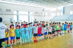 30 cầu thủ nhí được tuyển chọn sau khi tham gia giải Bóng đá Nhi đồng Cup Báo Thanh Hoá lần thứ III - năm 2024