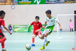 U11 Việt Hùng Thanh Hoá gặp đối thủ nào tại tứ kết giải Bóng đá Nhi đồng (U11) toàn quốc 2024?