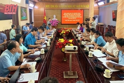 Khảo sát việc quản lý, sử dụng, bàn giao đất nông, lâm trường cho các địa phương trên địa bàn huyện Lang Chánh